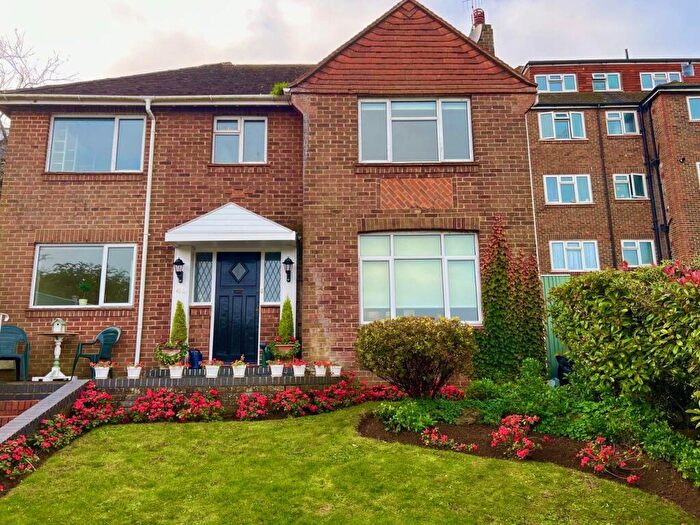 5 Bedroom Detached House To Rent In Goldstone Way, Hove, East Sussex, BN3