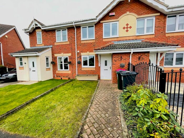 2 Bedroom Town House To Rent In Meadowgate, Brampton Bierlow S63