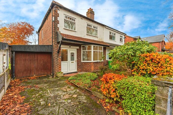 3 Bedroom Semi-Detached House For Sale In Aldermary Road, Chorlton, Greater Manchester, M21