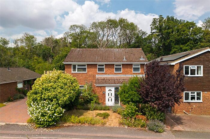 4 Bedroom Detached House For Sale In Pevensey Grove, Flitwick, Bedfordshire, MK45