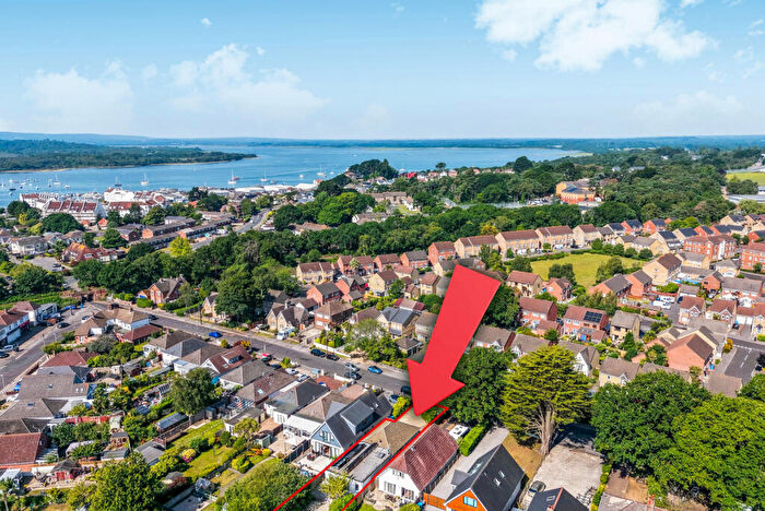 3 Bedroom Bungalow For Sale In Lake Road, Hamworthy, Poole, BH15