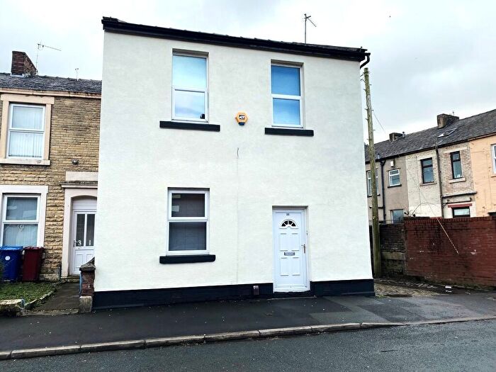 1 Bedroom Flat For Sale In Moorgate Street, Blackburn, BB2