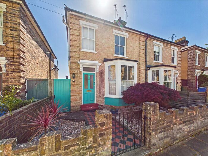 3 Bedroom Semi Detached House For Sale In Alpe Street, Ipswich, Suffolk, IP1