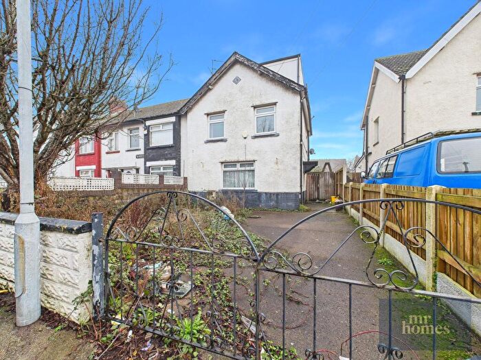 4 Bedroom End Of Terrace House For Sale In Meredith Road, Tremorfa, Cardiff, CF24