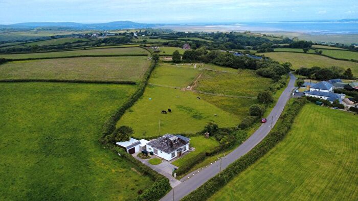 3 Bedroom Detached Bungalow For Sale In Penuel, Llanmorlais, Swansea, City And County Of Swansea., SA4
