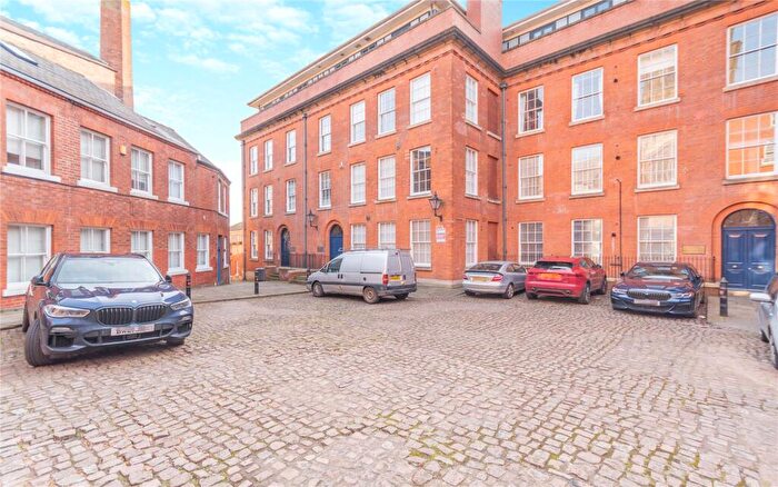2 Bedroom Duplex For Sale In Commerce Square, Nottingham, NG1