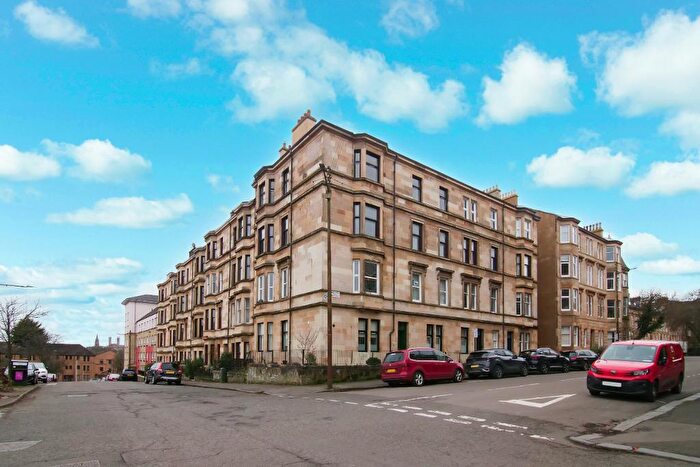3 Bedroom Flat For Sale In Wilton Street, West End, G20