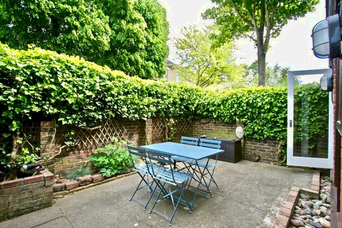 1 Bedroom Flat To Rent In Aberdeen Park, London, N5