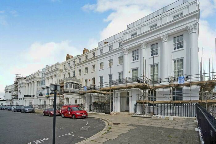 Flat To Rent In Arundel Terrace, Brighton, BN2