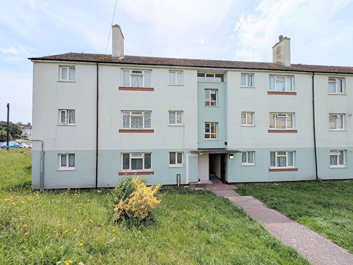 2 Bedroom Flat For Sale In Wingfield Road, Plymouth, PL3