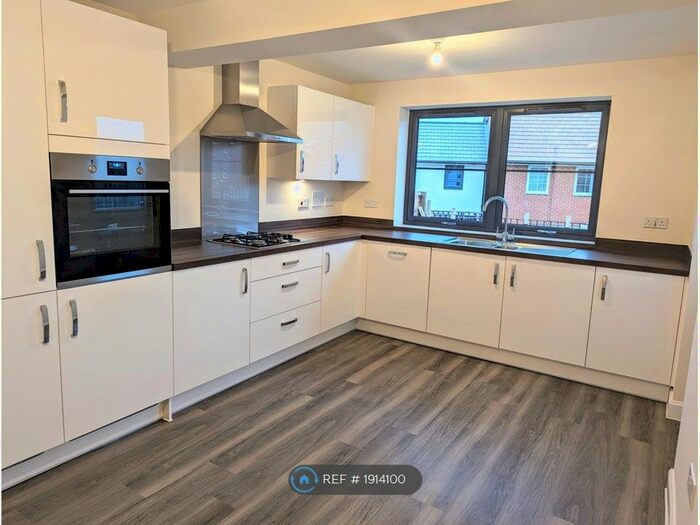 5 Bedroom Detached House To Rent In Bucca's Lane, Buckingham, MK18