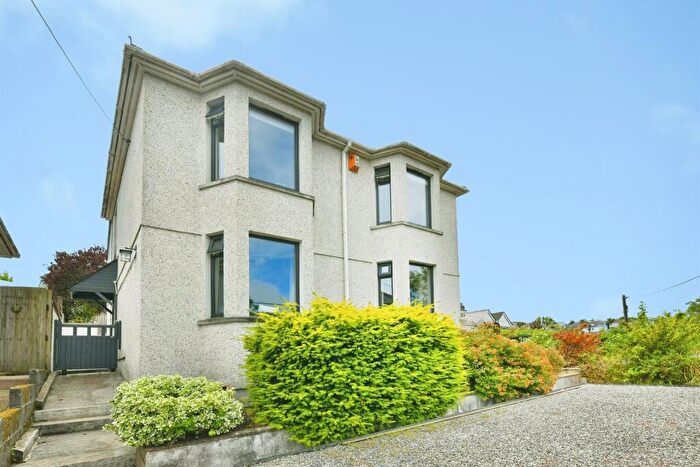 3 Bedroom Detached House For Sale In New Road, Saltash, PL12