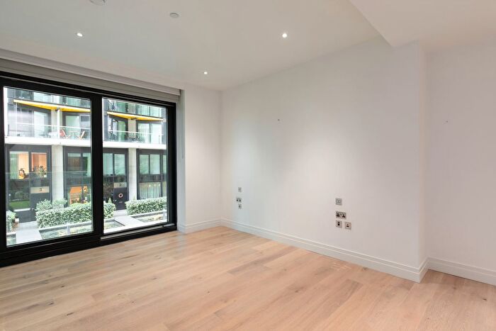 2 Bedroom Flat To Rent In Riverlight Quay, London, SW11