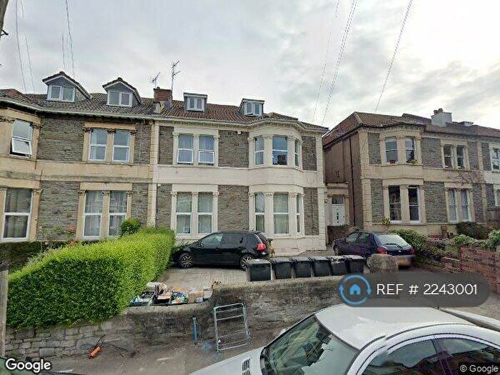 Studio To Rent In Belvoir Road, Bristol, BS6