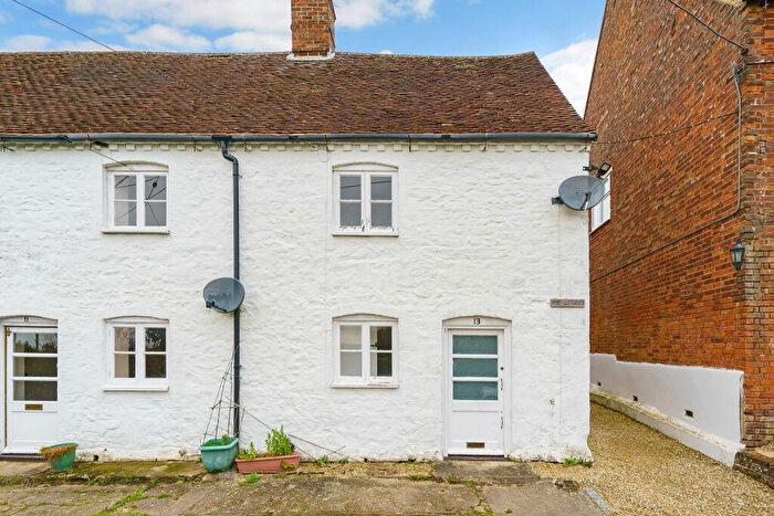 2 Bedroom End Of Terrace House For Sale In High Street, Oxford, OX44