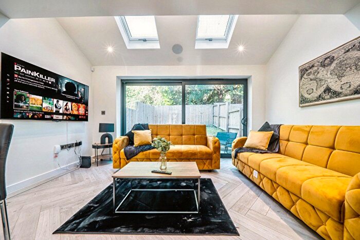 4 Bedroom Terraced House For Sale In Cliff Oaks, Fawcett Lane, Leeds, West Yorkshire, LS12