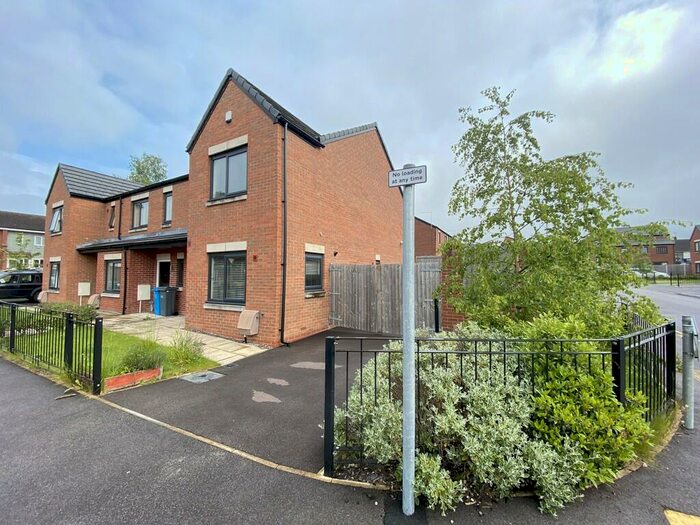 3 Bedroom Semi-Detached House To Rent In John Hogan V C Road, Manchester, M40