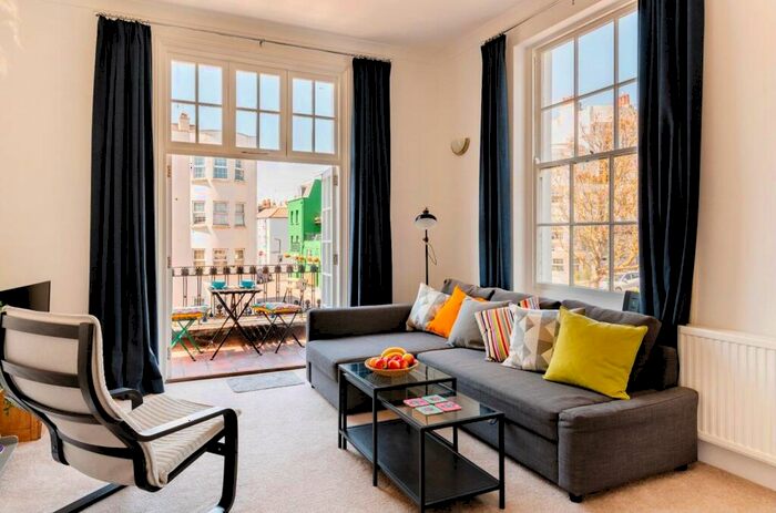 1 Bedroom Flat To Rent In Norfolk Square, Brighton, BN1