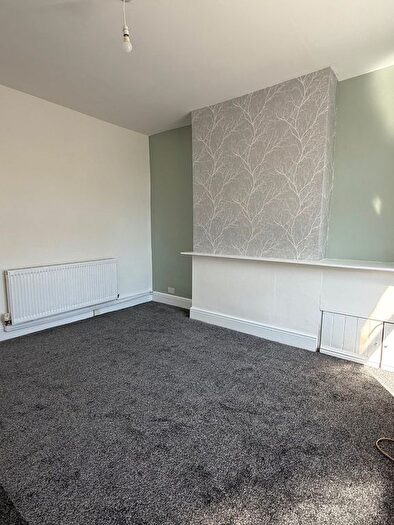 2 Bedroom Terraced House To Rent In Branch Road, Burnley, BB11