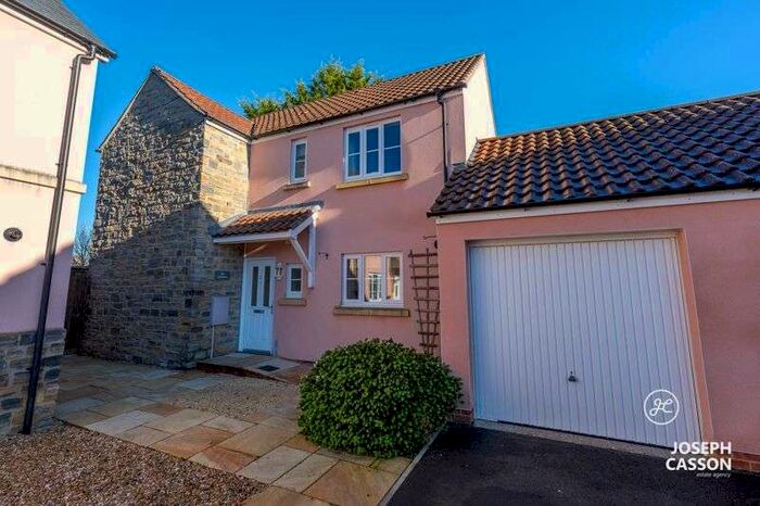 3 Bedroom Property For Sale In Trivetts Way, Cossington, Somerset, TA7