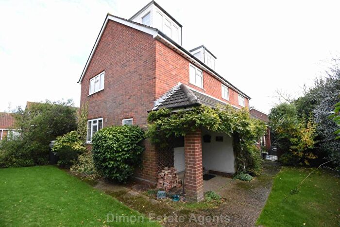 4 Bedroom Detached House For Sale In Alvara Road, Gosport, PO12