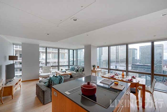 1 Bedroom Flat For Sale In Hertsmere Road, Canary Wharf, E14