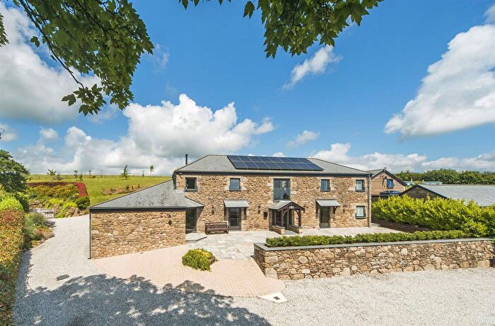 4 Bedroom Detached House For Sale In Penpell, Between Fowey Amp; Lostwithiel, PL24