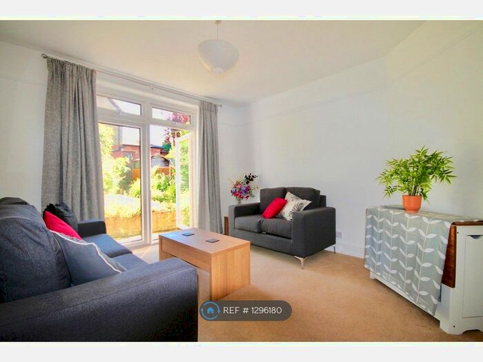 4 Bedroom Semi-Detached House To Rent In Madrid Road, Guildford GU2