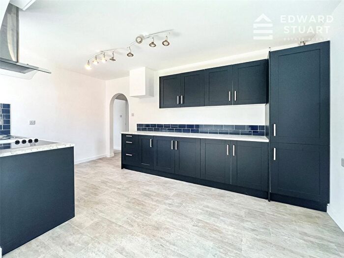 2 Bedroom Bungalow For Sale In Peterborough Road, Crowland, Peterborough, Lincolnshire, PE6