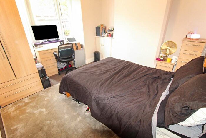 5 Bedroom Terraced House To Rent In Charnwood Grove, West Bridgford, NG2