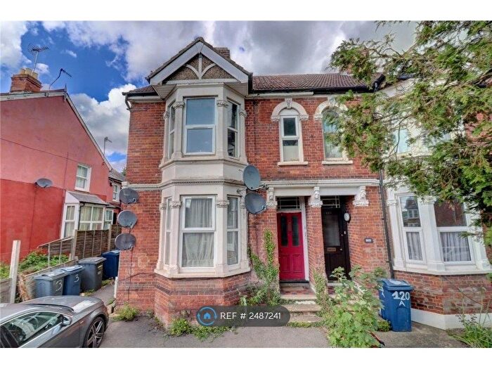 1 Bedroom Terraced House To Rent In West Wycombe Road, High Wycombe, HP12