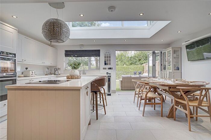 4 Bedroom Detached House For Sale In Normandy Road, Alexandra Park, Wroughton, SN4