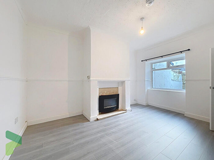 3 Bedroom Terraced House To Rent In Snape Street, Darwen, BB3