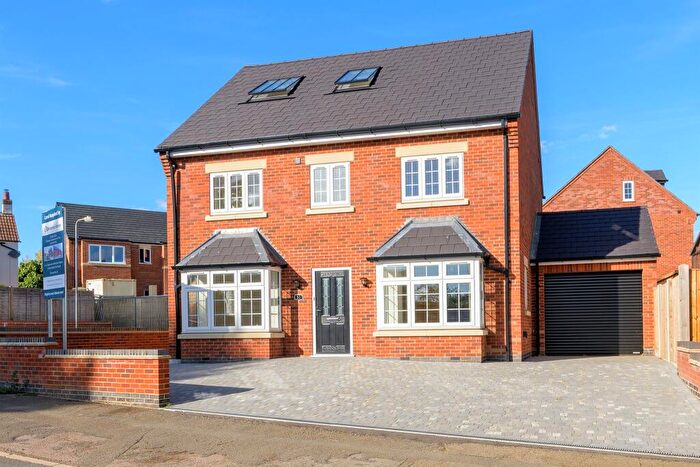 5 Bedroom Detached House For Sale In Rushton Road, Desborough, Kettering, NN14