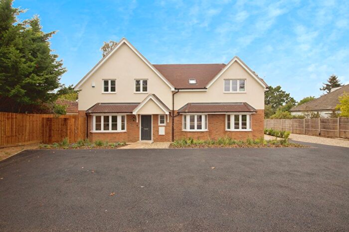 3 Bedroom Semi-Detached House For Sale In Hillcrest, Harberts Road, Harlow, CM19