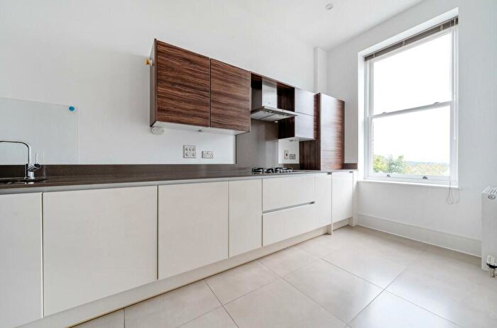 2 Bedroom Flat For Sale In Charles Sevright Way, Mill Hill, NW7