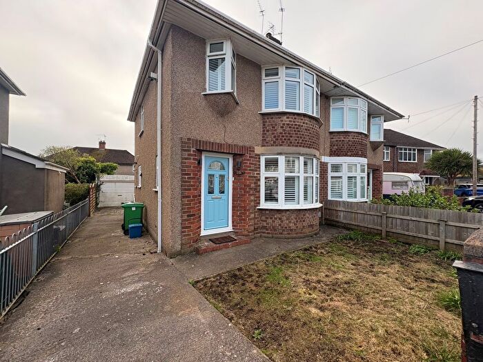 3 Bedroom Property To Rent In Whitefield Road, Llandaff North, Cardiff, CF14