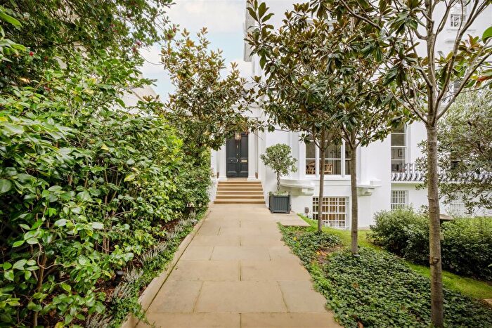 6 Bedroom House For Sale In Prince Albert Road, Regents Park, NW1