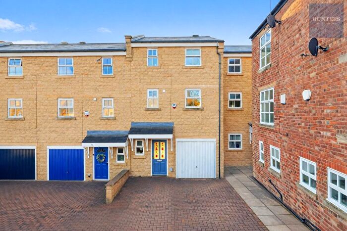 4 Bedroom Terraced House For Sale In Claremont, Pudsey, LS28