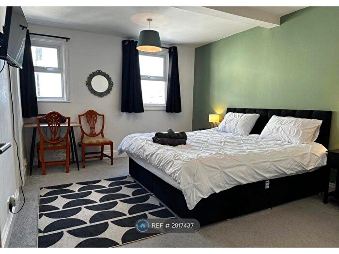 1 Bedroom Flat To Rent In Mersea Road, Colchester, CO2