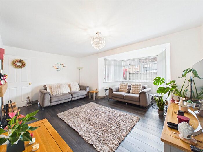 4 Bedroom End Of Terrace House For Sale In Fernsteed Road, Bristol, BS13