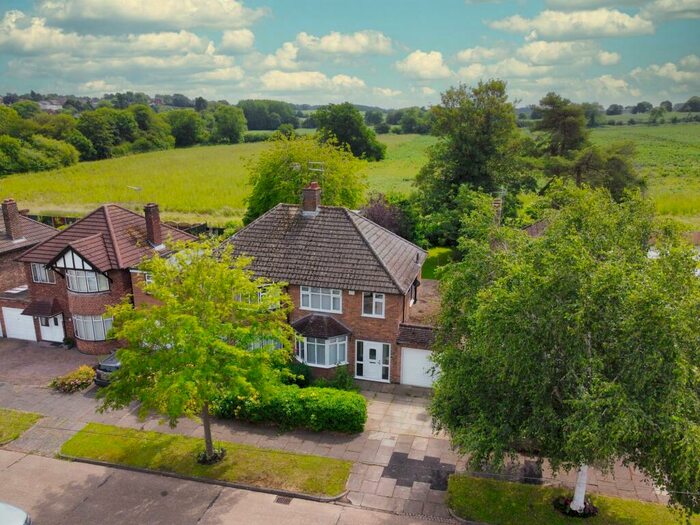 4 Bedroom Semi-Detached House To Rent In Delaware Road, Evington, Leicester, LE5