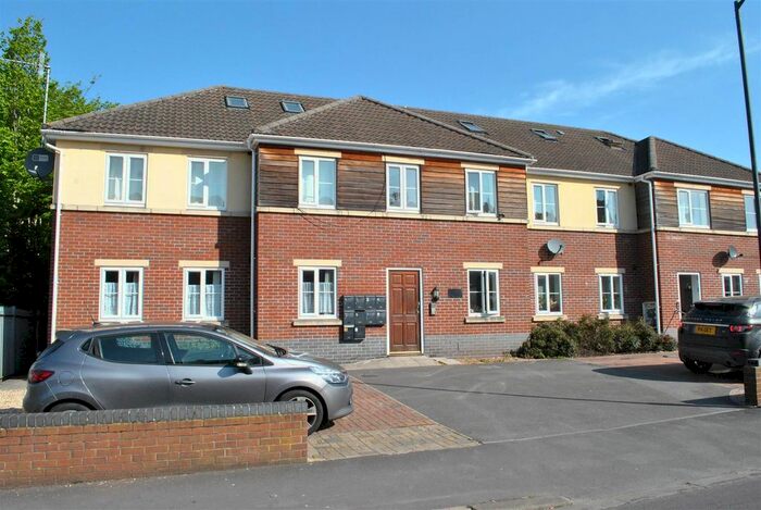 1 Bedroom Flat To Rent In Machin Road, Bristol, BS10