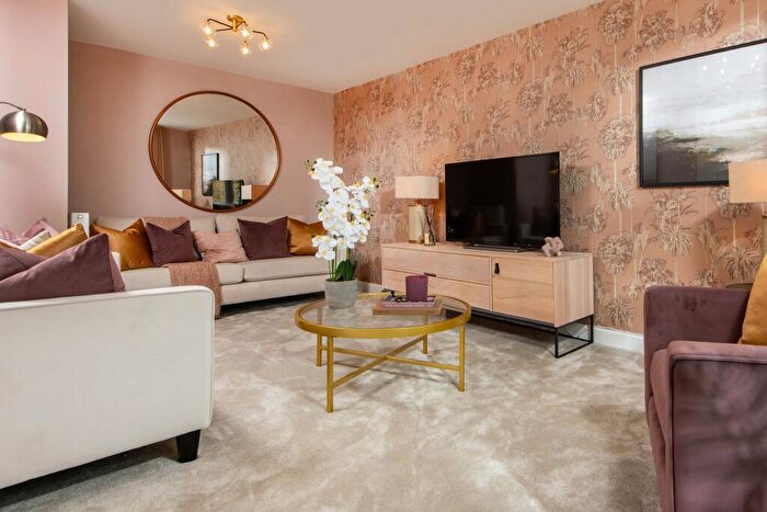 4 Bedroom Detached House For Sale In Phoenix Lane, Fernwood, Newark, NG24