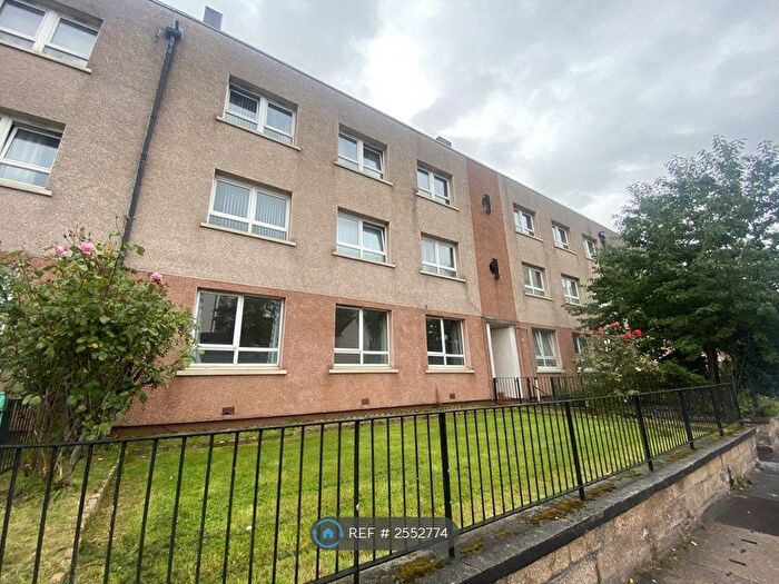4 Bedroom Flat To Rent In Maryhill Road, Glasgow, G20