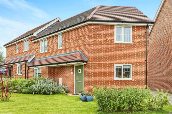 3 Bedroom Semi Detached House To Rent In Rana Drive, Church Crookham, Fleet, GU52