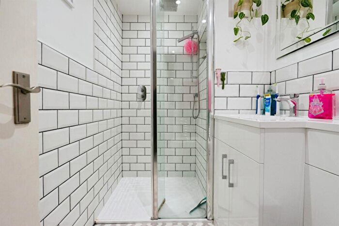 2 Bedroom Apartment For Sale In Waterloo Street, Hove, BN3