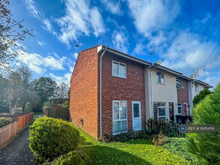 2 Bedroom End Of Terrace House To Rent In Priory View Road, Burton, Christchurch, BH23