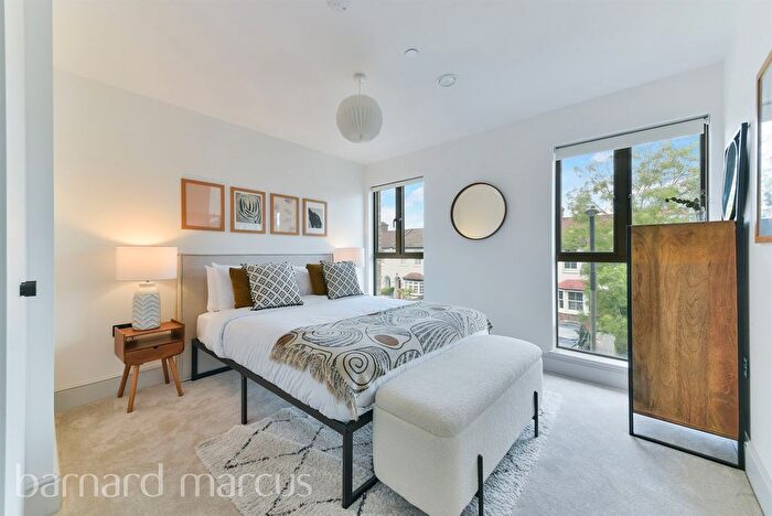 1 Bedroom Flat For Sale In Abbey Wall, Station Road, London, SW19
