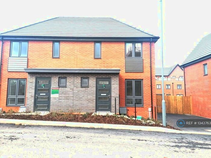 3 Bedroom Semi-Detached House To Rent In Longbridge Place, Birmingham, B31